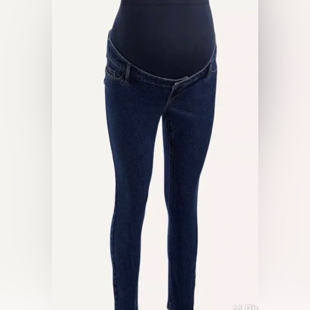 Old Navy rockstar maternity jeans size 4 Short